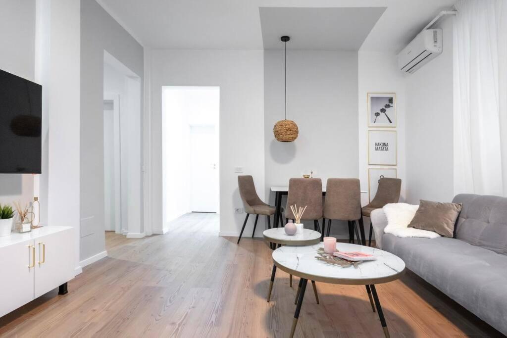 Old Town Bucharest Apartment Poiana 7 Екстер'єр фото