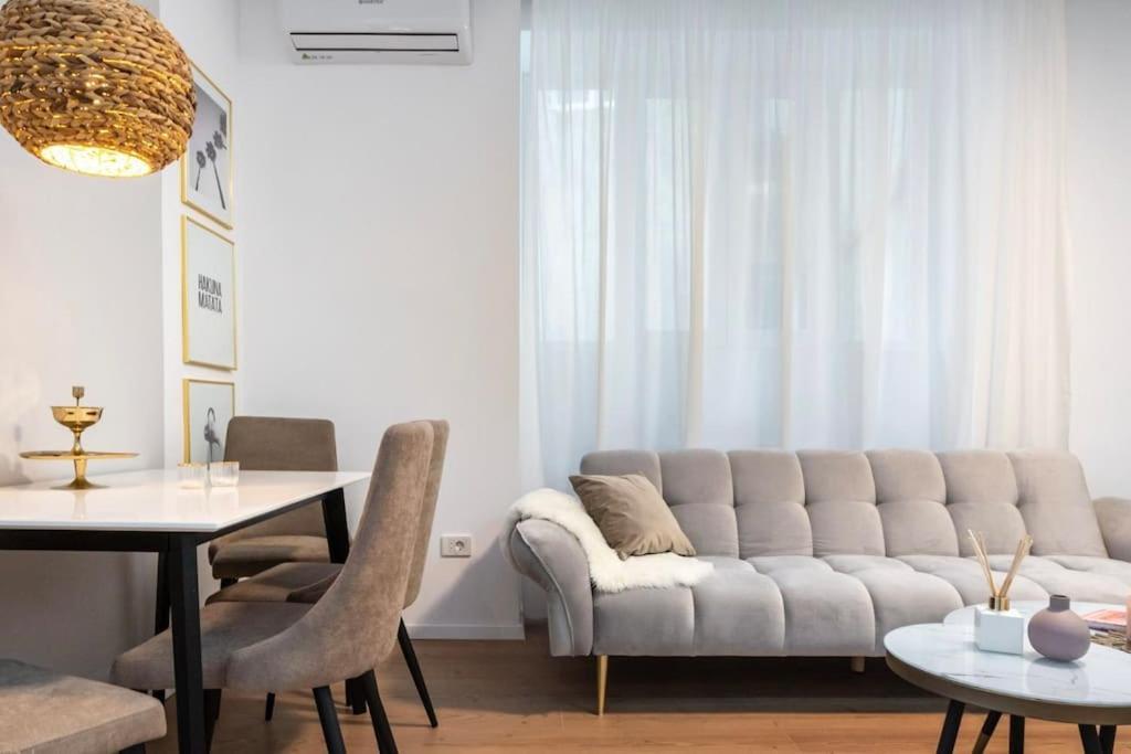 Old Town Bucharest Apartment Poiana 7 Екстер'єр фото